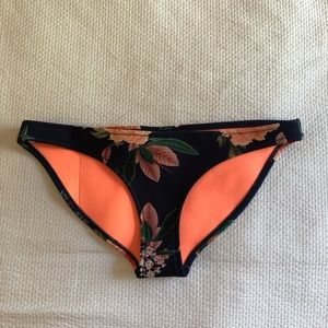 triangl Delilah Bikini Bottoms, Medium